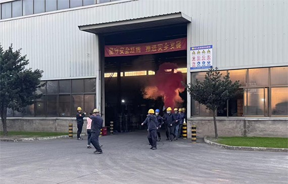 Preparatory drills through simulation - Nantong Golden Triangle Graphite (Jiangsu Yulong Environmental Protection) conducts fire drill on November 2025